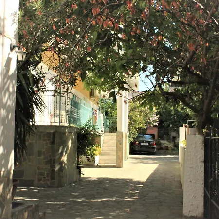 House Fedra Hotel apartamentowy Potos